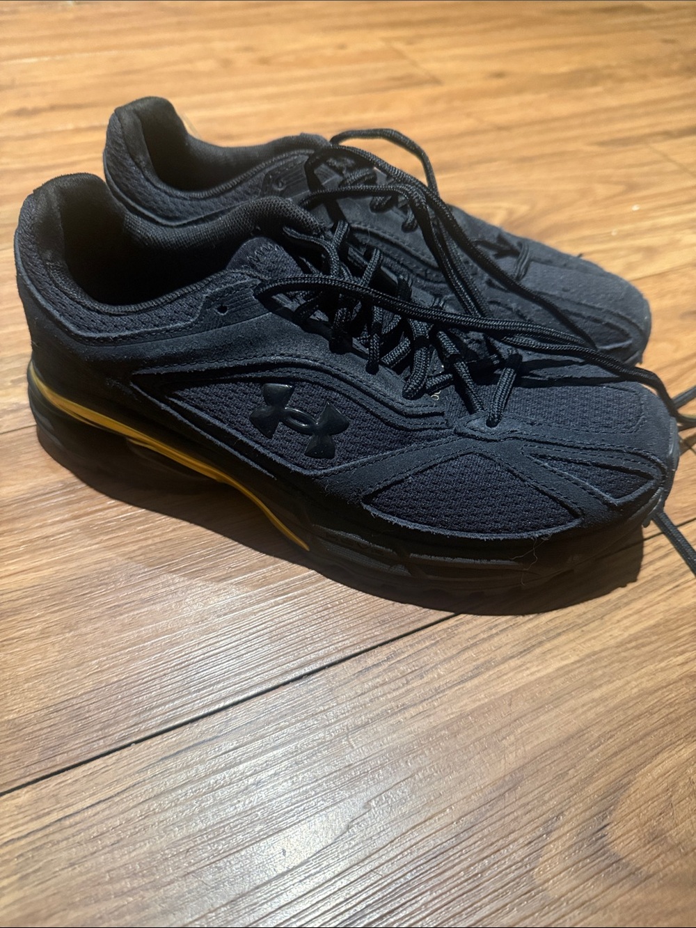 Under Armour Women’s Apparition Shoes